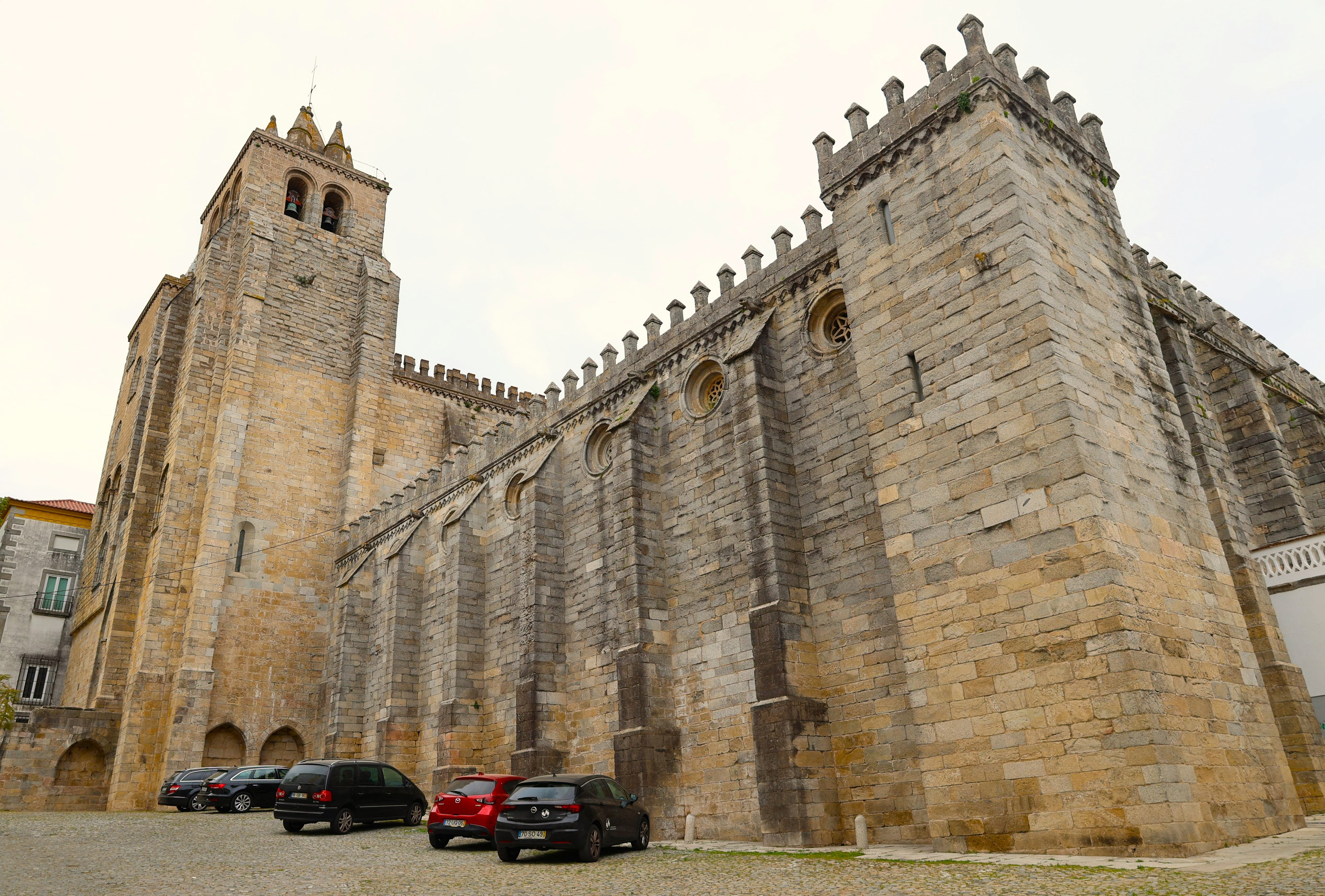 Evora